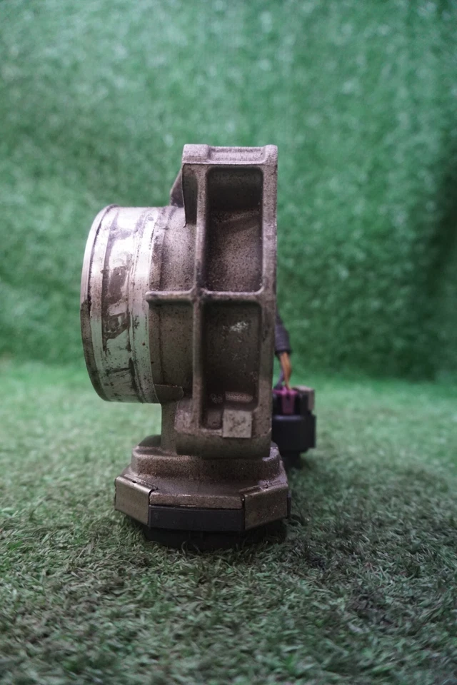 2008 CADILLAC STS 3.6 L Throttle Body OEM 994AA - Image 2 of 4