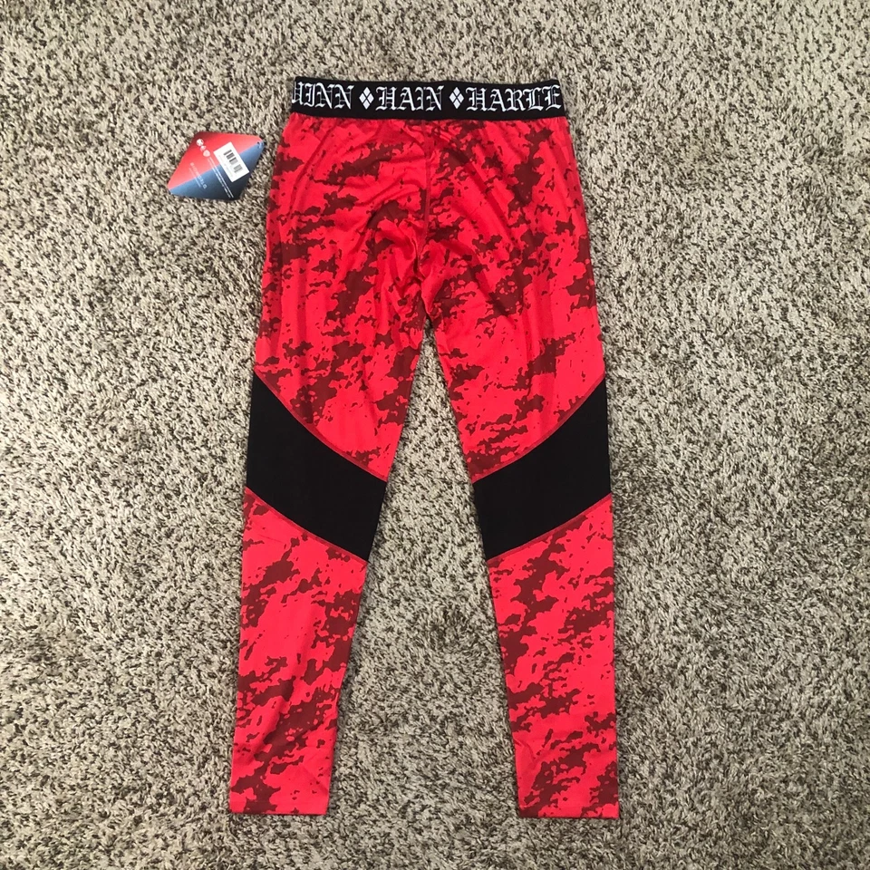 NUEVO Harley Quinn Mujeres Talla M Rojo Negro Camuflado Leggings Yoga Pantalones Entrenamiento Joker Foto 3 de 4