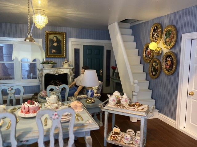 1 12 dollhouse miniatures