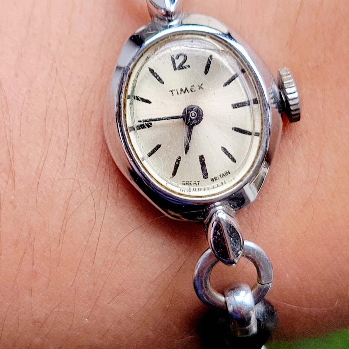 Vintage Timex Great Britain Leather Watch | eBay display picture 2