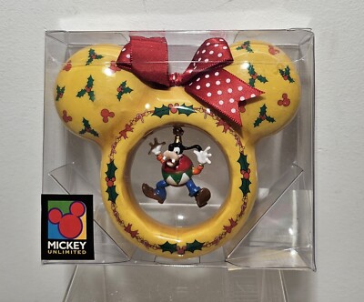 Disney Enesco Mickey Unlimited Mickey & Goofy Christmas Ornament