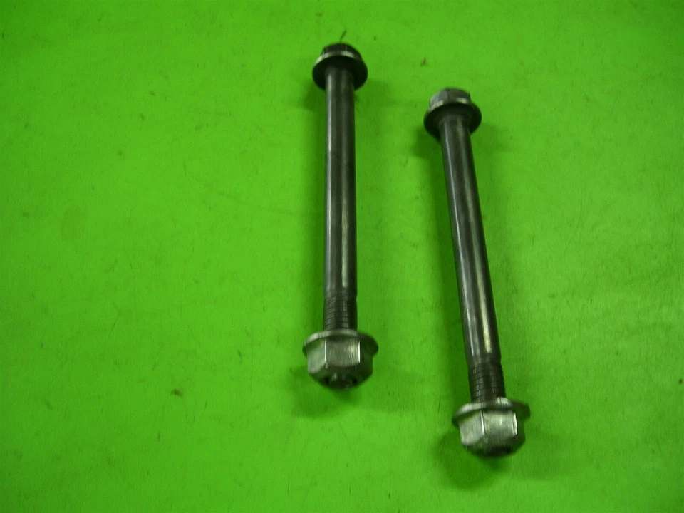 Monte Carlo SS 1984 G-Body OEM Motor Montaje Almeja Carcasa Juego de 2 pares de pernos Foto 2 de 3