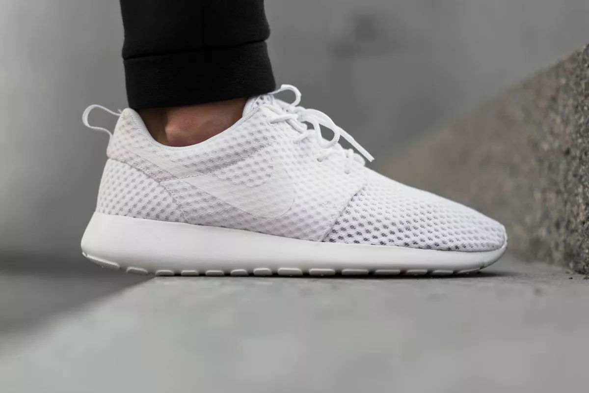 Roshe Run Breeze White UK 5.5 SALE eBay