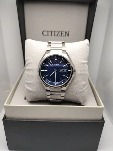 CITIZEN ATTESA Titanium Radio Solar Navy Watch Eco-Drive Day-Date Used - Picture 4 of 4