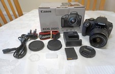 CANON EOS 2000D DIGITAL DSLR CAMERA w 18-55mm III ZOOM LENS EXCELLENT CONDITION