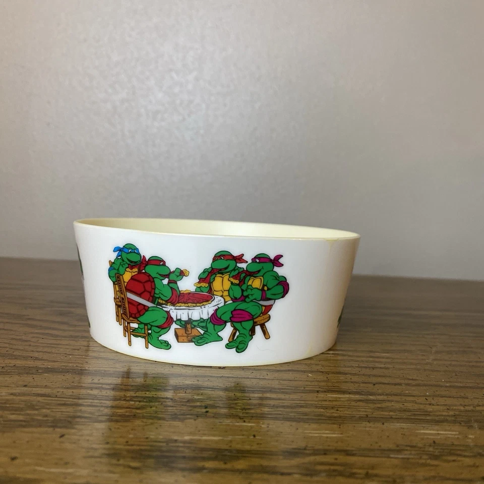 Nuevo con etiquetas Mirage Studios Teenage Mutant Ninja Turtle Bowl marca Peter Pan EE. UU. Foto 3 de 4