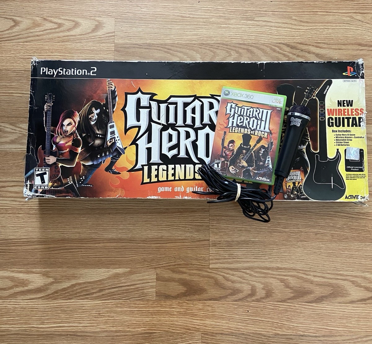 Guitar Hero 3 PS2 Guitar + Original Box + Mic & GH3 Xbox 360