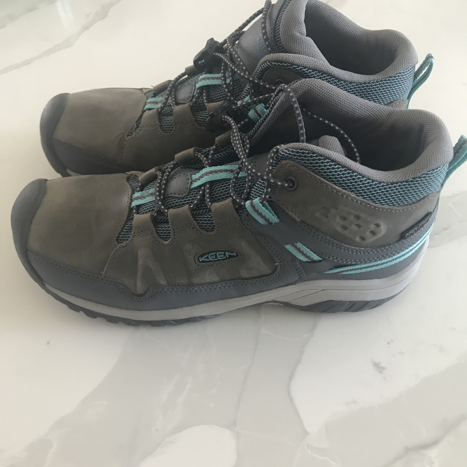 Stivali da trekking impermeabili Keen giovani 6 Targhee pelle grigia medio tondo