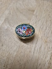 Beautiful Exquisite Vintage Italian Micro Mosaic Gold Toned Pill Box