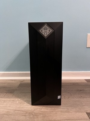 OMEN by HP Obelisk 875-0xxx 932GB HDD and SSD 16GB RAM Win 11