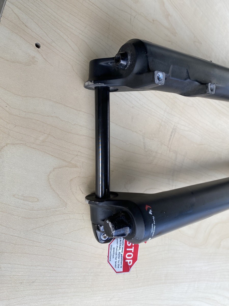 Rockshox Revelation RC 160mm 27.5 15x110 | eBay Rockshox Revelation RC 160mm 27.5 15x110 | eBay
