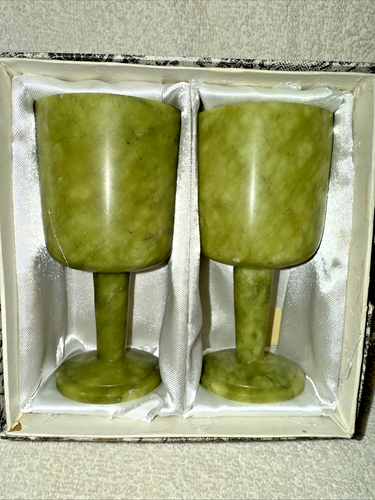 Rare Chinese GREEN JADE Hand Carved WINE GOBLET GLASSES CUPS SET W/ BOX (Light) - Picture 2 of 8