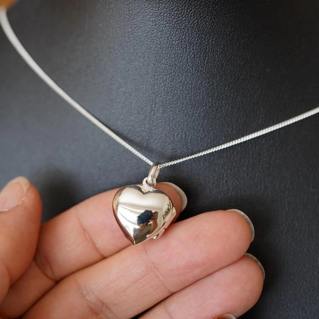 2 photo locket sales necklace
