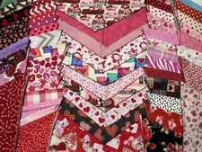 75 VALENTINES Dog Grooming BANDANAS 25S 25M 25L Pet Scarf HOLIDAY Tie On