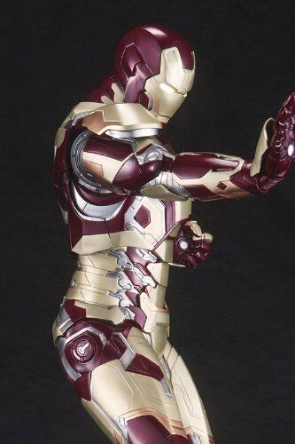 Kotobukiya ARTFX Iron Man 3 Iron Man MARK42 1/6 Scale PVC