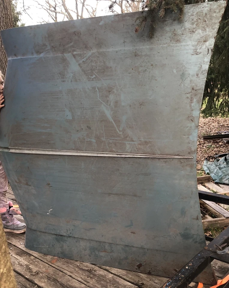 1965 buick lesabre hood - Image 3 of 4