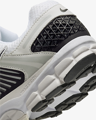 Limited Edition Nike Zoom Vomero 5 Men's Shoes FB9149-101 Limited Edition Nike Zoom Vomero 5 Men's Shoes FB9149-101