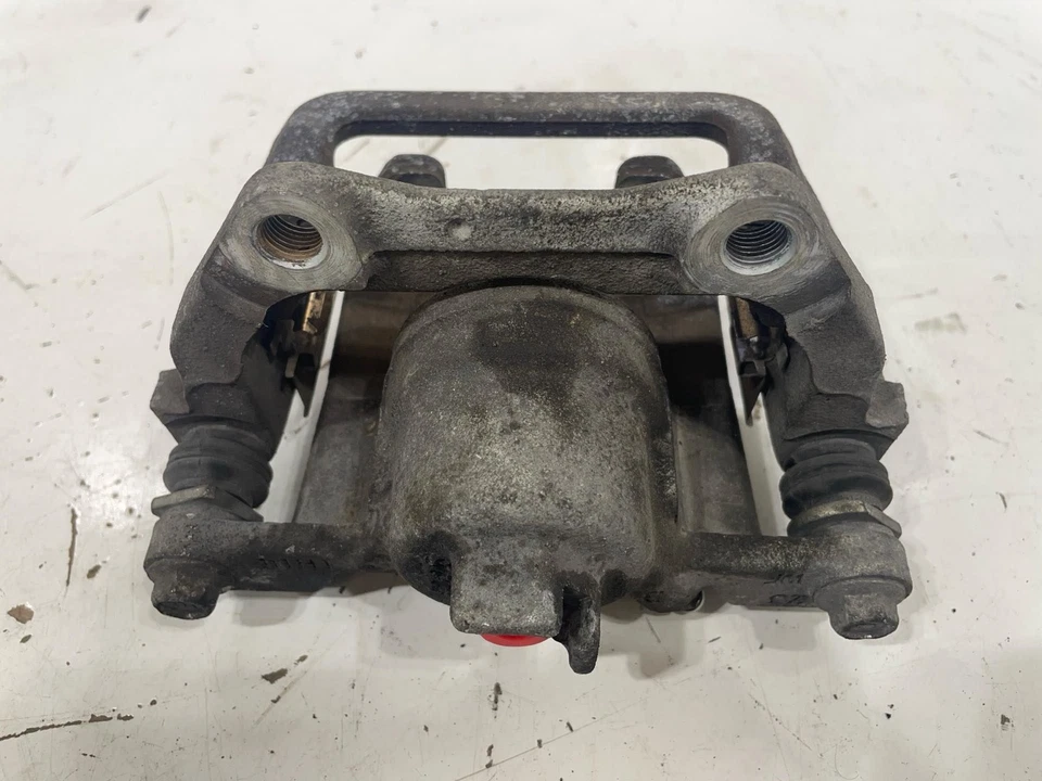 Pinza de freno trasera derecha pasajero HONDA PILOT 16-22 43018TZ5A01 OEM usada Foto 3 de 4