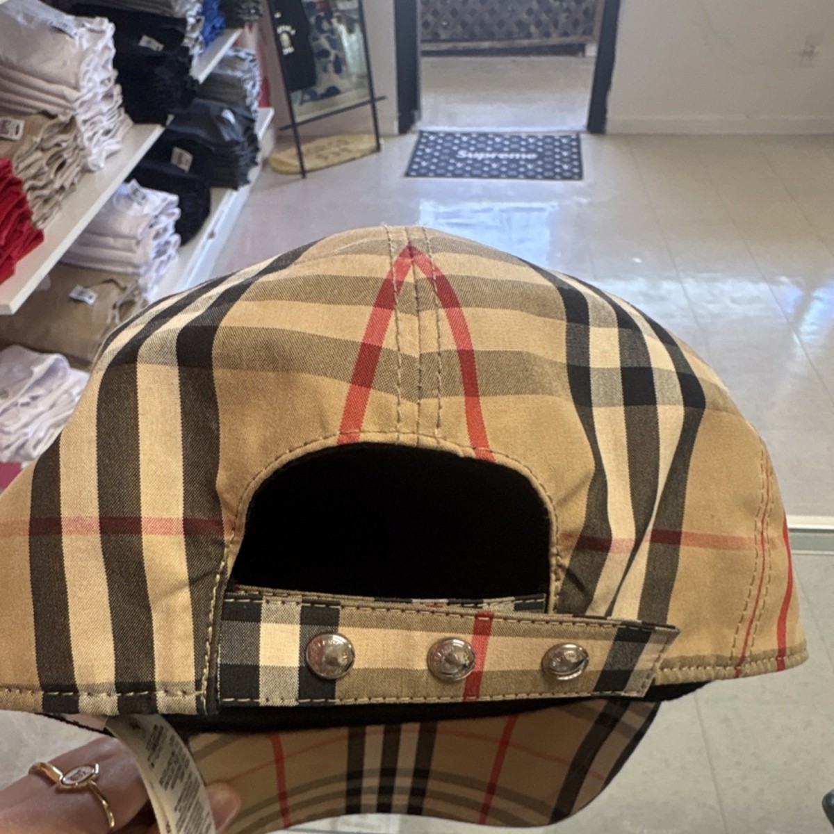 Burberry Adjustable Check Baseball Cap Beige Black Red Size L Men