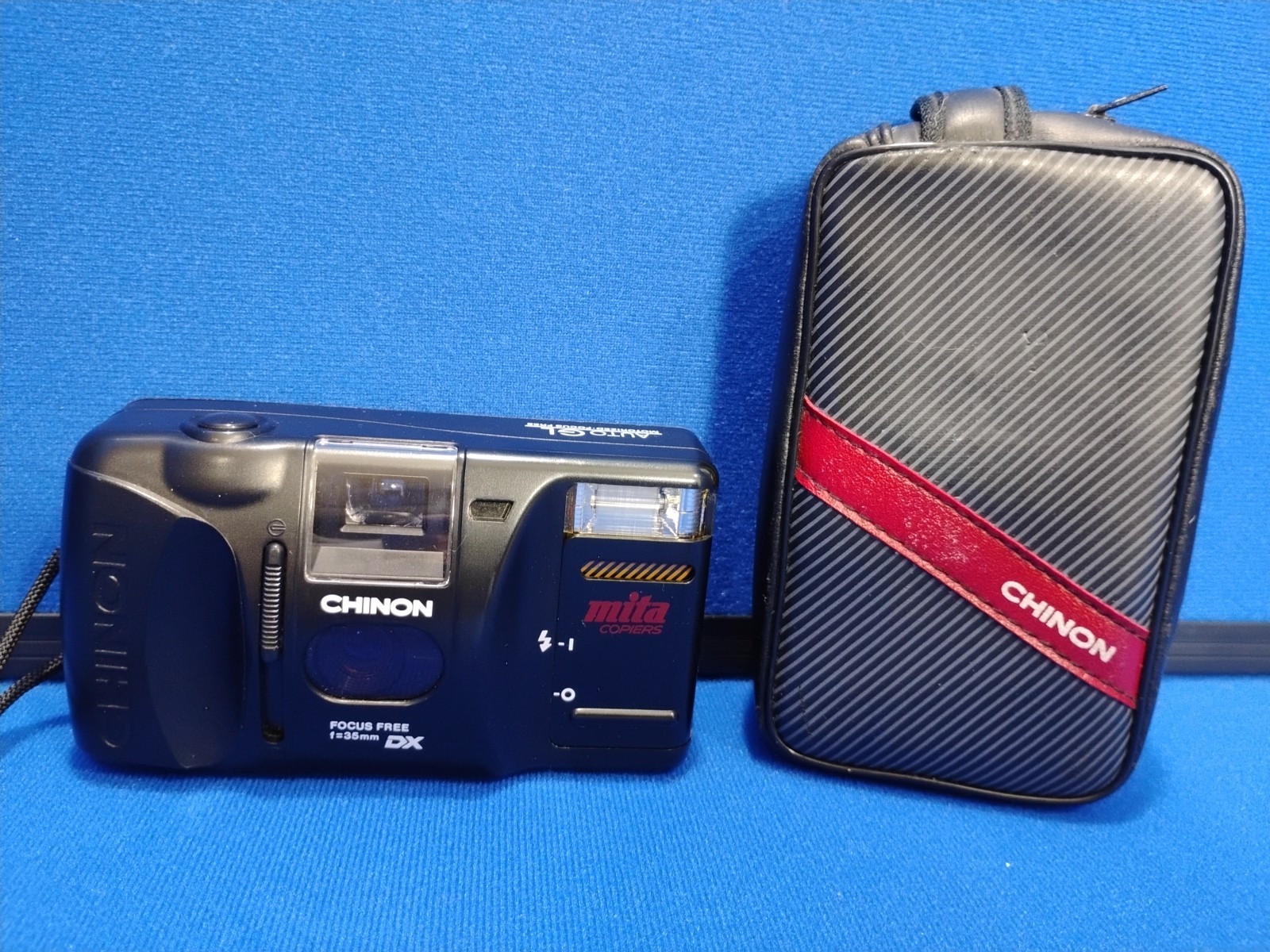 Chinon Auto GL 35mm Film Compact Motorized Point & Shoot Camera DX With Case