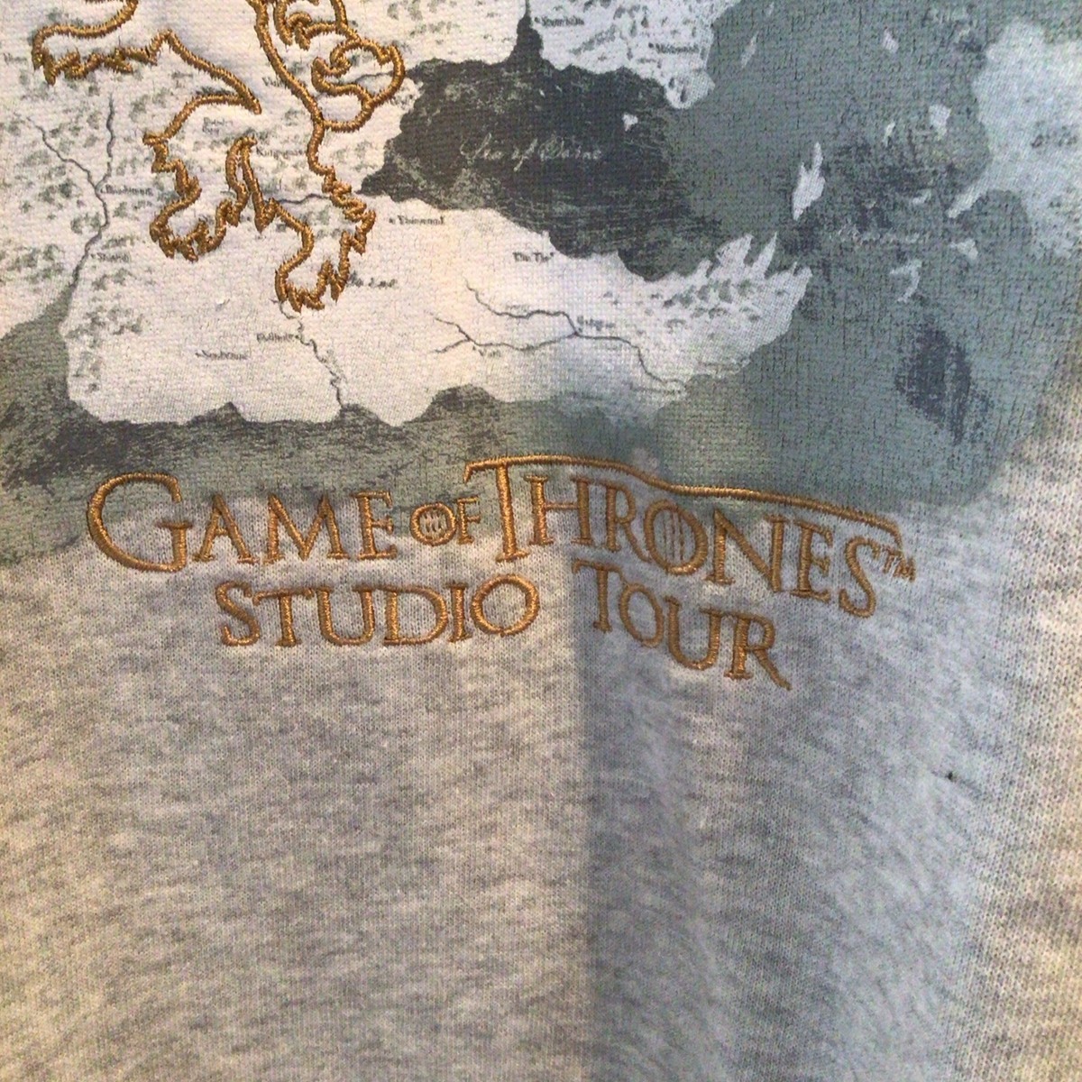 Game of Thrones Studio Tour " Westeros Map" Fleece Sweatshirt Large EUC View 6