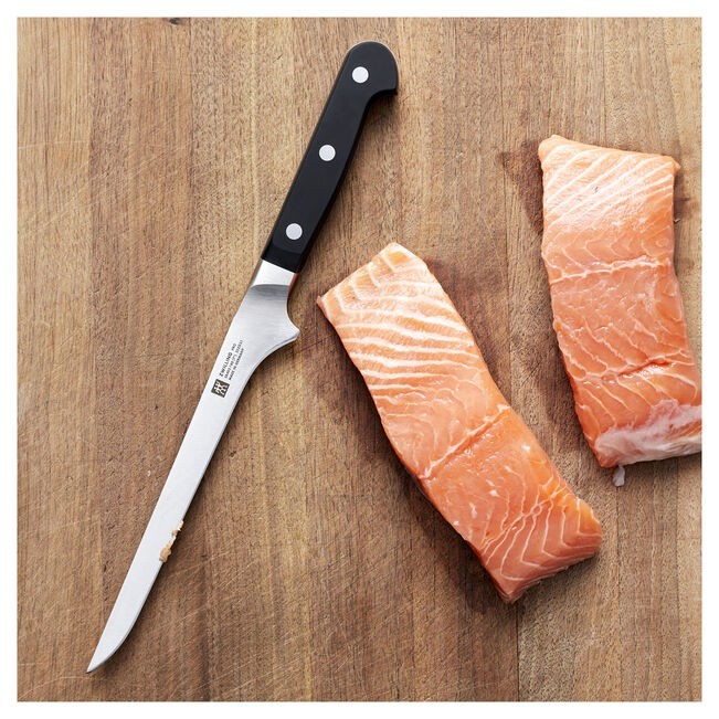 ZWILLING Pro 7-inch, Filleting Knife