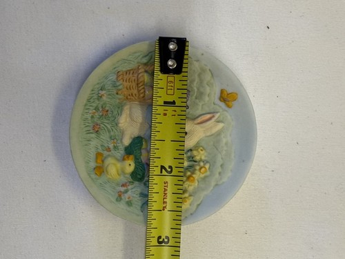 Vintage Hallmark Ornamento Primavera Pasqua 1996 Piatto da Collezione Coniglietti - Foto 4 di 4