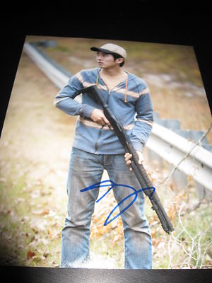 STEVEN YUEN SIGNED AUTOGRAPH 8x10 PHOTO WALKING DEAD PROMO IN PERSON COA AUTO E