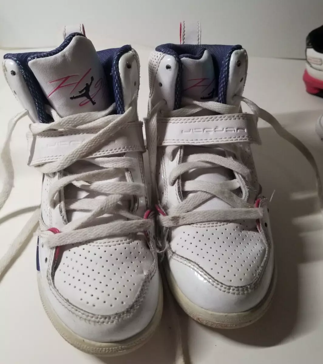 Girls size 11 nike hotsell shoes