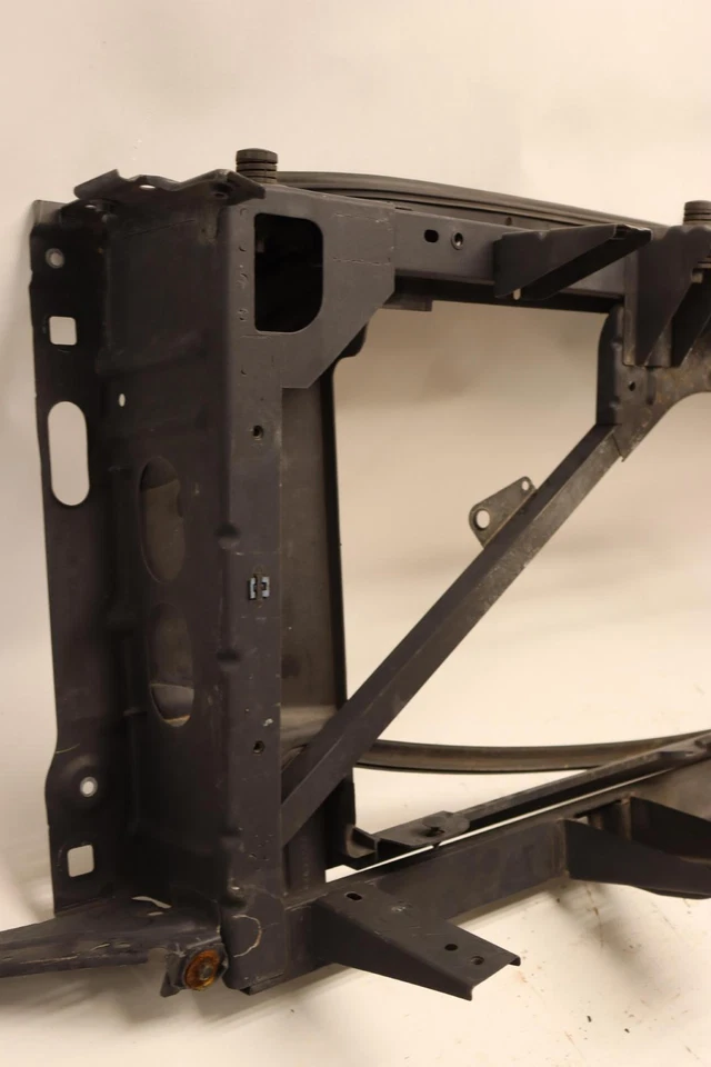 Panel de marco de soporte de núcleo de radiador Chevy Tahoe 2015-2020 completo OEM Foto 3 de 4