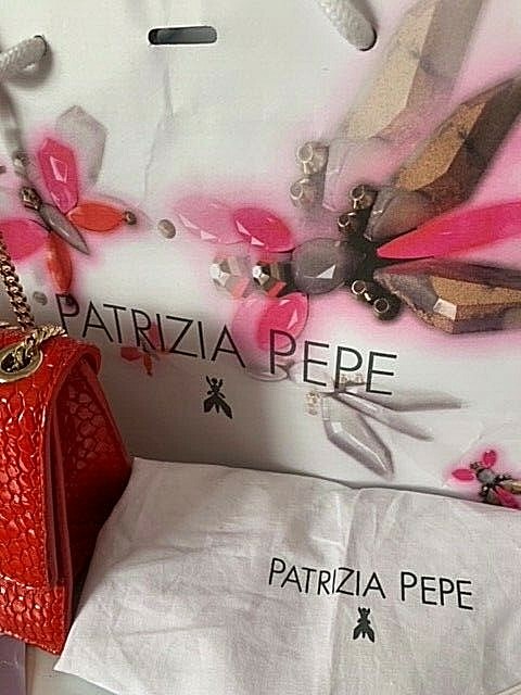 patrizia pepe チェーンバッグ　パトリツィアぺぺ Absolutely Adorable Limited Edition Patrizia Pepe Red Bag W