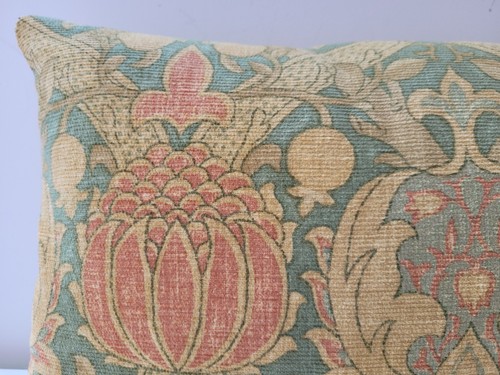 Sanderson William Morris Granada Green Velvet & Gold Cushion Cover - Picture 5 of 20