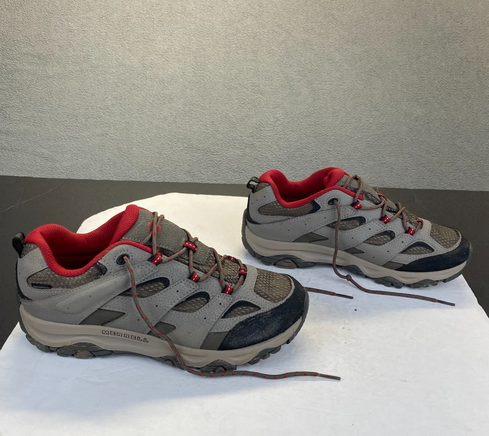 Scarpa da trekking Merrell ragazzo Moab 3 Mid impermeabile masso rosso taglia 0 7 M bambino grande