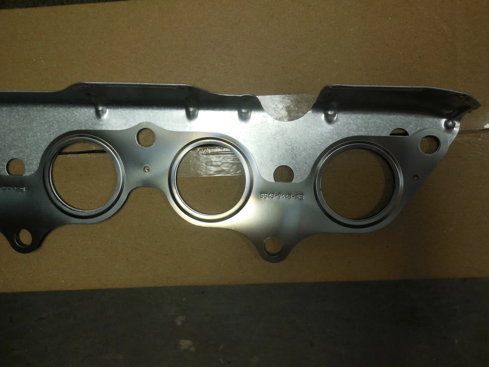 Nuevo OEM 2008-2011 Ford Focus 2,0 L junta colector de escape 6S4Z-9448-AA Foto 2 de 3