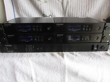 Shure QLXD4 G50 Wireless Microphone Receiver  Shure UA845UWB Antenna Distributi