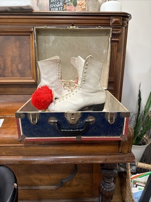 Vintage Hyde Chicago Roller Derby Skates White Ladies With Case