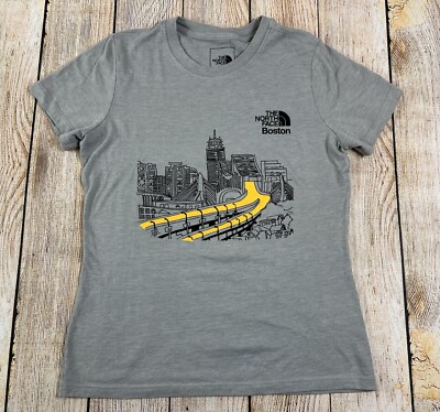 The North Face Gray Boston City Landmark Graphic  Short Sleeve Shirt Small 