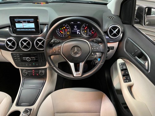 2013 Mercedes-Benz B-Class B180 BlueEFFICIENCY SE 5dr Auto MPV Petrol Automatic - Picture 6 of 12