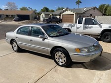 2002 Lincoln Continental 