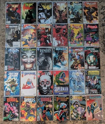 Big Comic Book Lot of 30 Various DC Titles (Batman, Batwoman, Batgirl, Superman)