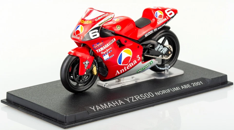 Yamaha YZR500 Norifumi Abe 2001 Scala 1:24 Modellino MotoGP Numero 6 - Immagine 3 di 4