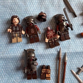 LEGO LOTR 9474 Helms Deep Parts Minifigures Uruk-hai Aragorn Sticker Pieces Inco