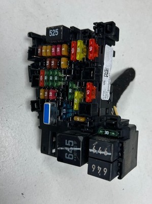 2015-2021 AUDI A3 S3 Volkswagen Gti Tiguan Fuse Relay Box Holder 5Q0937615C