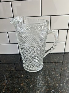 Vintage 2Qt Anchor Hocking Wexford Diamond Pattern Serving Pitcher 
