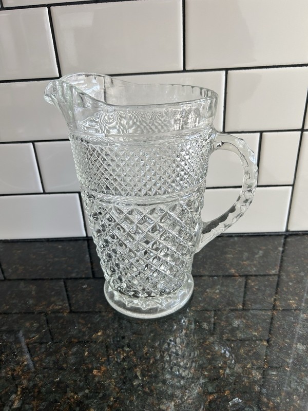 Vintage 2Qt Anchor Hocking Wexford Diamond Pattern Serving Pitcher 
