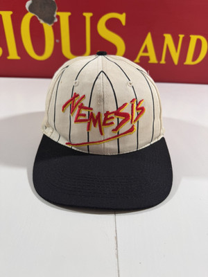 Vintage Early 90 s Nemesis Alton Towers Souvenir Baseball Cap. Verstellbar.