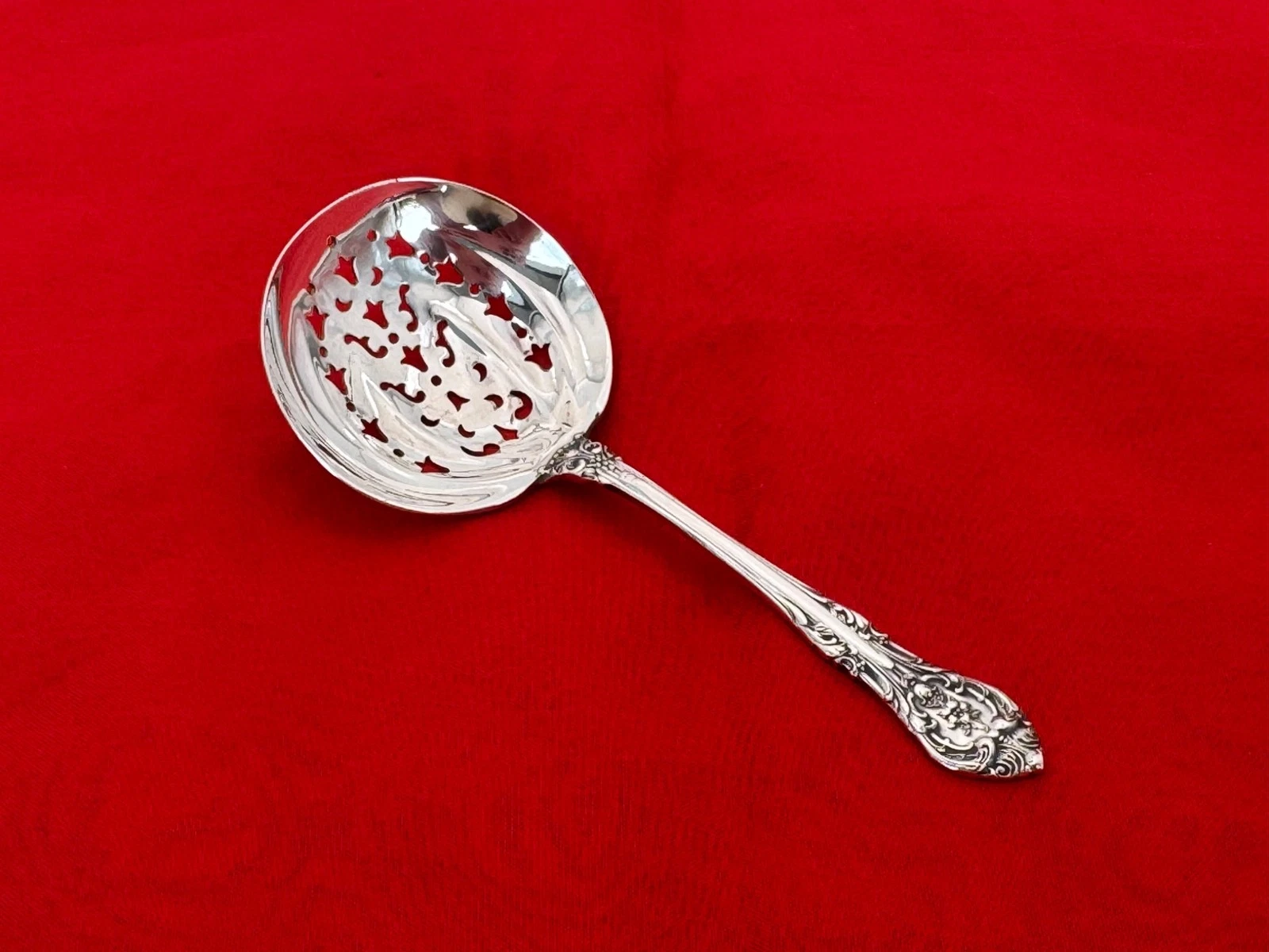 Gorham Sterling Silver King Edward Pierced Nut / Candy Spoon LX-3