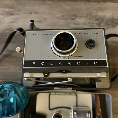 Vintage Polaroid Automatic 100 Land Camera Untested