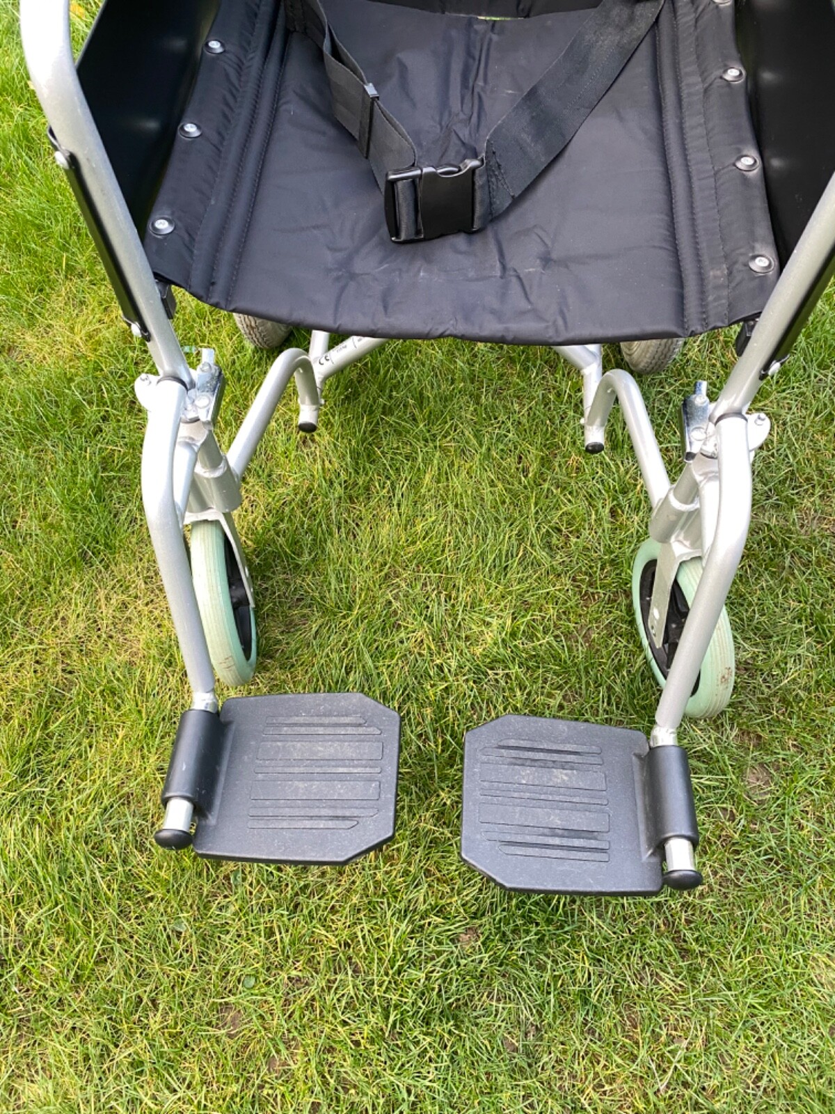 Drive Enigma Lightweight Folding Self Propelled Wheelchair eBay
