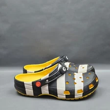 Crocs Classic Clog McDonalds Hamburglar Mens 9 Black White Beach Outdoor Shoes